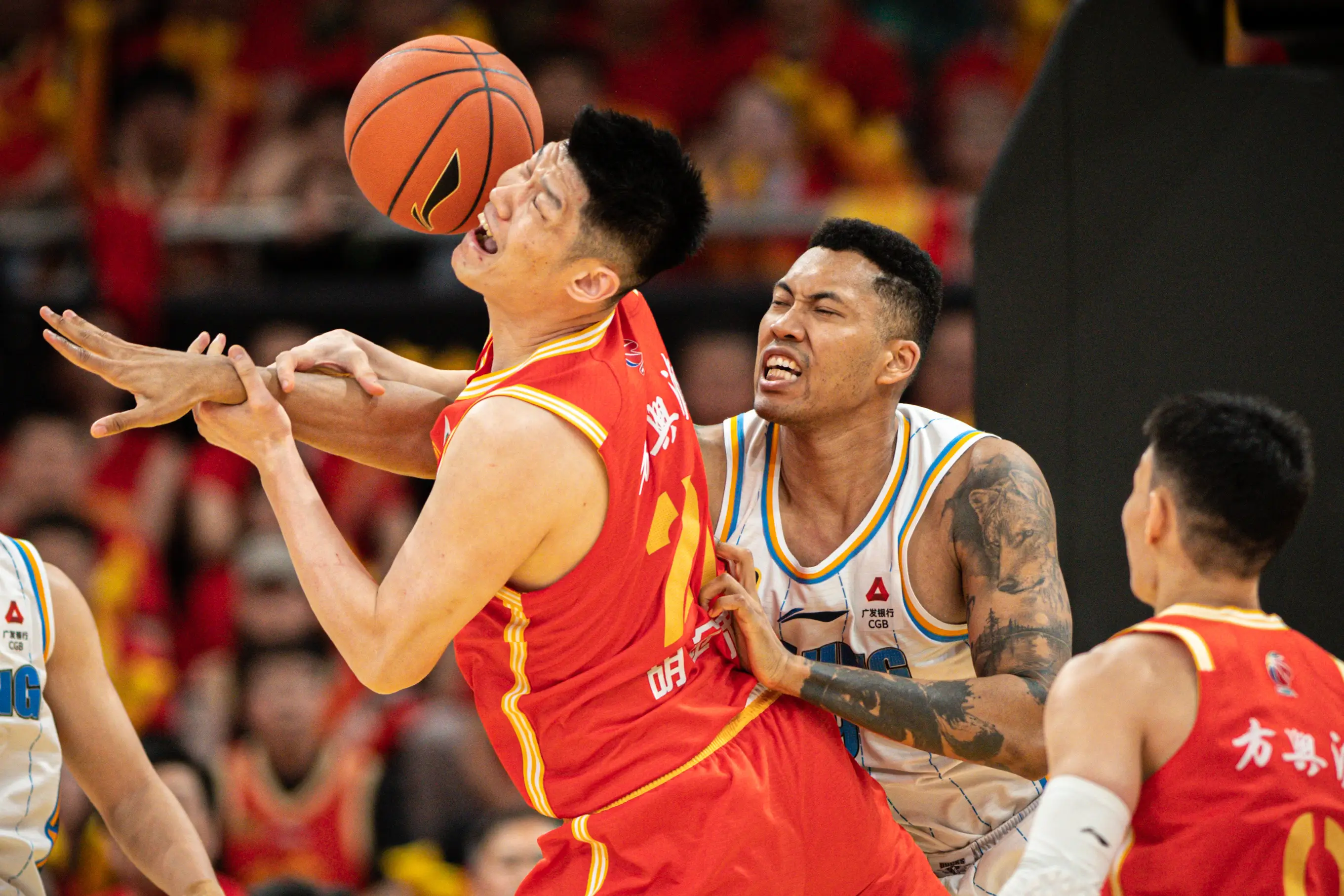 热身赛大比分胜出，国家队霸气登场