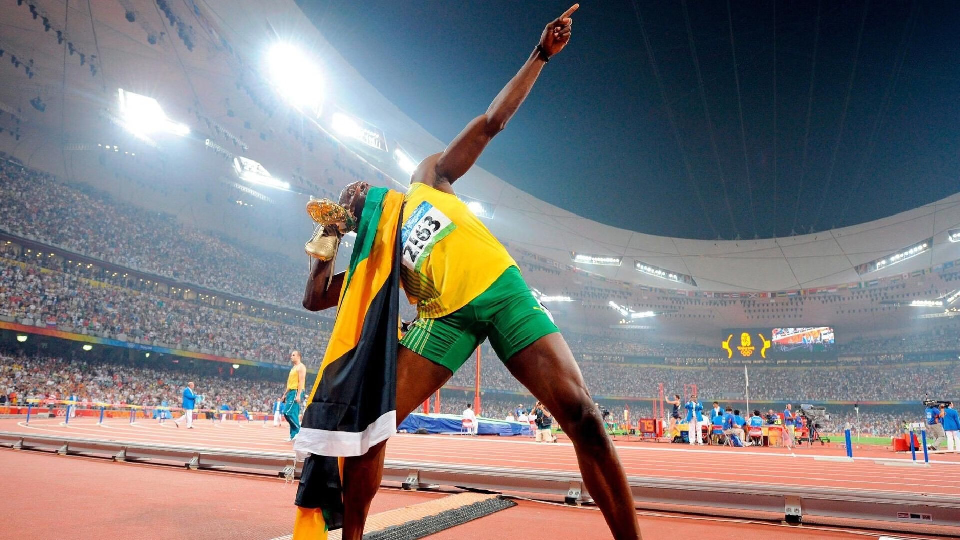 绿茵场上的双重奏，格列兹曼的宏大叙事与土耳其的节奏革命